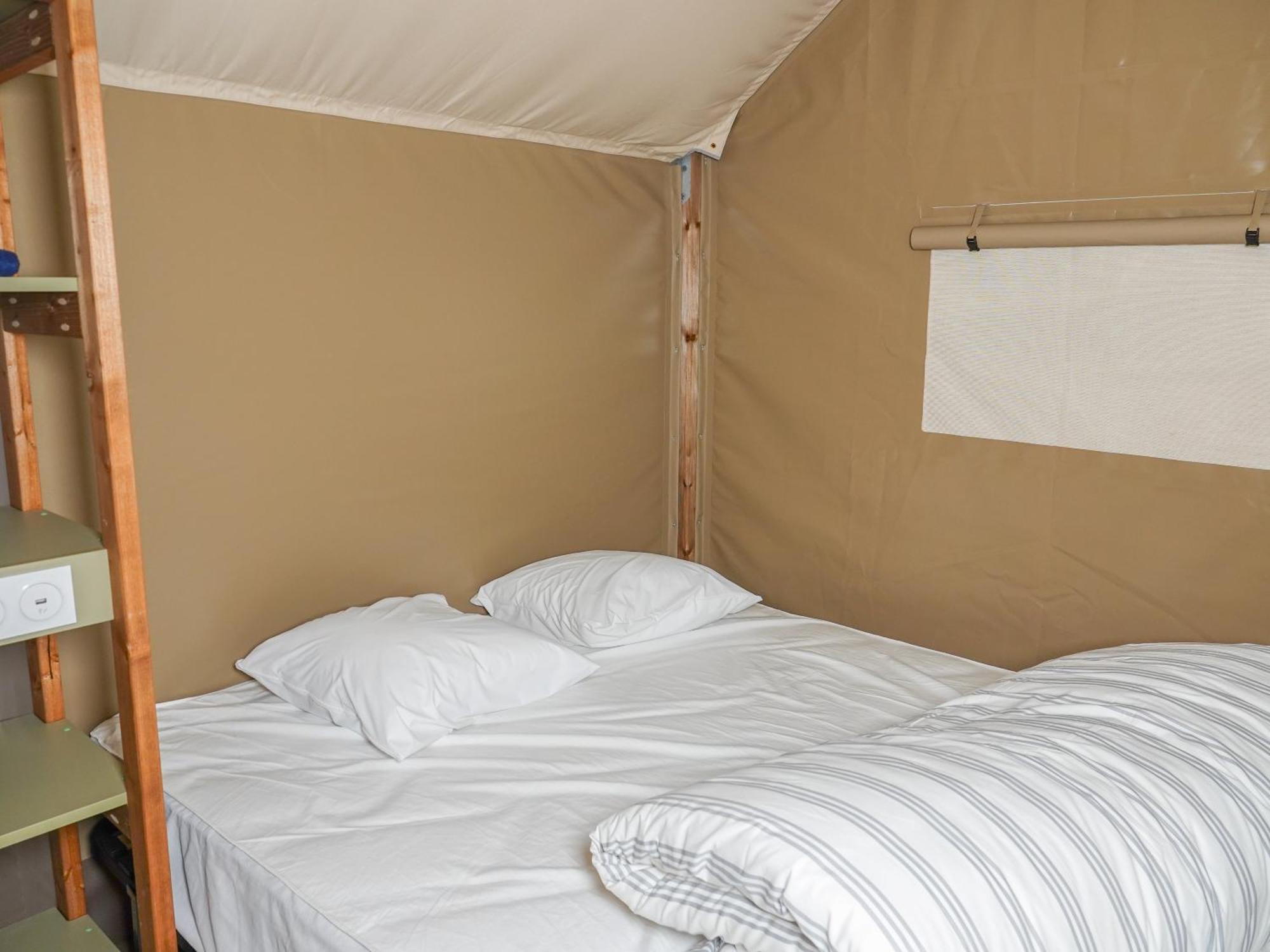 Camping Les 3 Sablieres Saint-Firmin  Quarto foto